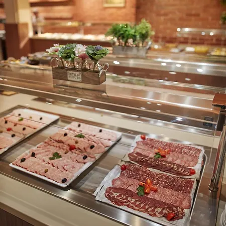 Ξενοδοχείο With Balcony Or Terrace - & Adria Ankaran